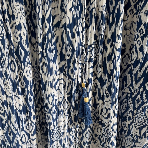 Worn once!! Emma & Michele Blue and White Patterned Dress - Picture 3 of 4